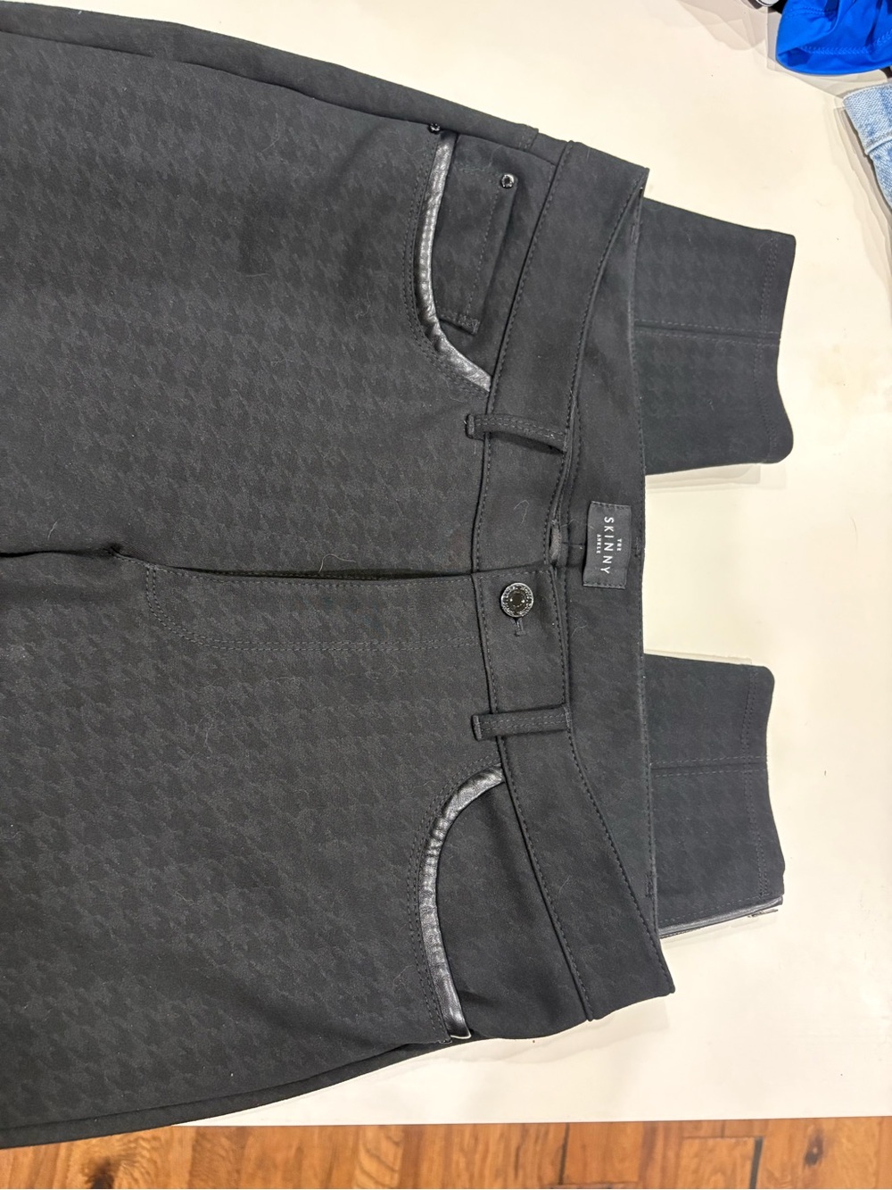 White House Black Market Black Skinny Ankle Pants